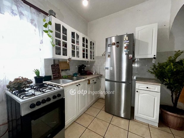 V�mosp�rcsi 44 nm-es h�z elad�