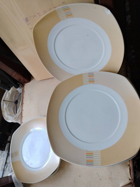 Van Well Wellco Design 4+1 csésze, lapos tányér 6,süteményes 2 db.