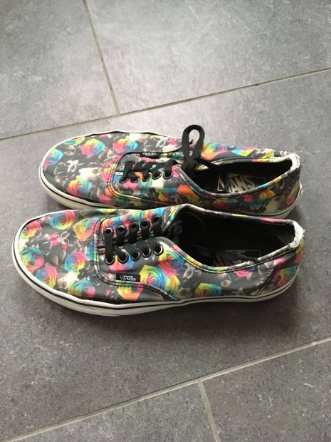 Vans 39 "psychedelic" unisex cip hasznlt elad!