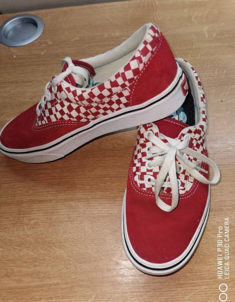 Vans Comfycush Era.... 