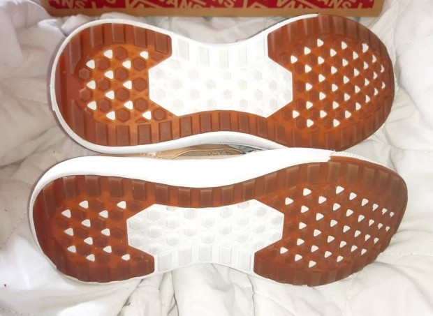 Vans UA Ultrarange Gore 40-es női Új cipő