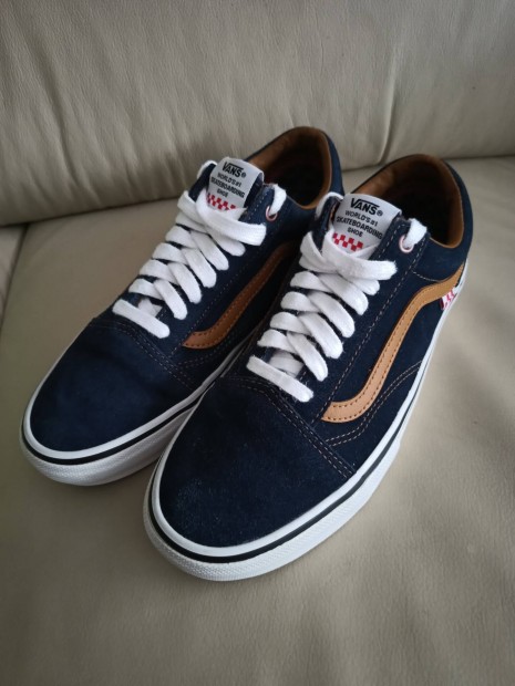 Vans World 'S#1 Skateboarding 42, 5-s cip!