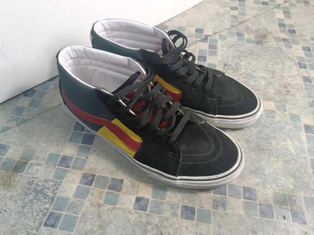 Vans magasszr cip