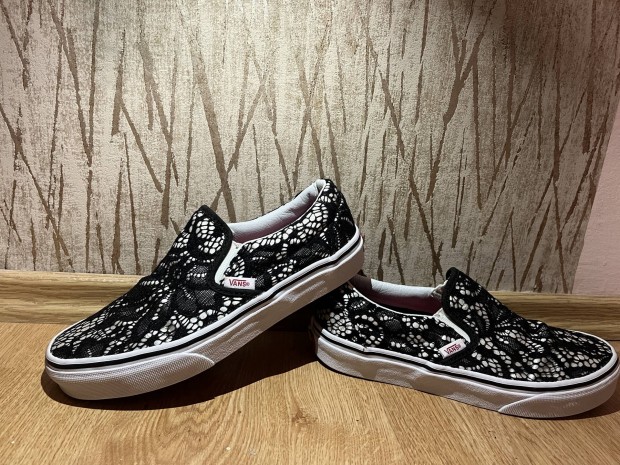 Vans ni cip . 36.5-es 