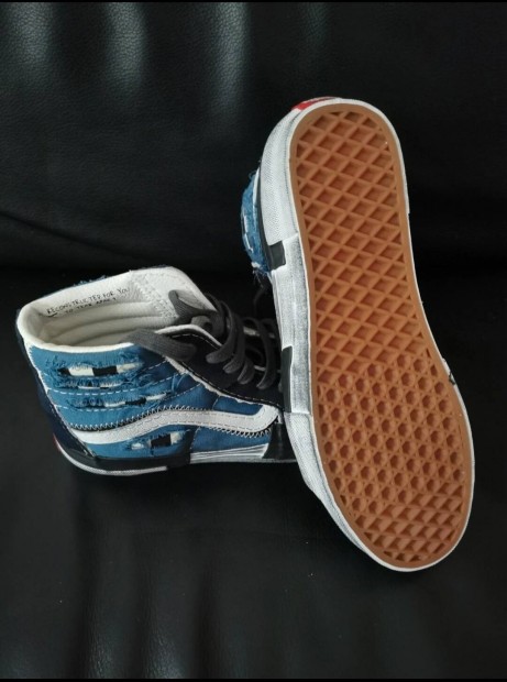 Vans of the Wall magasszr