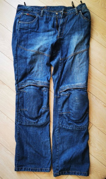 Vanucci Motoros Farmer 56-os