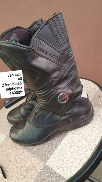 Vanucci csizma 43 méret