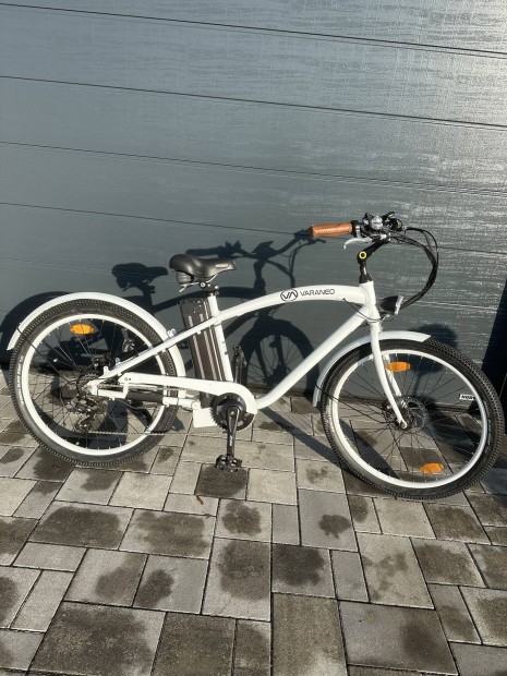 Varaneo retro cruiser ebike pedelec elektromos kerkpr