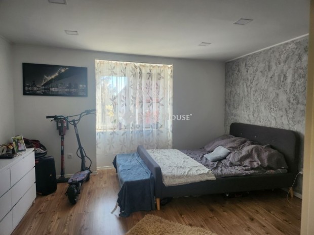 V�rpalotai elad� 50 nm-es h�z