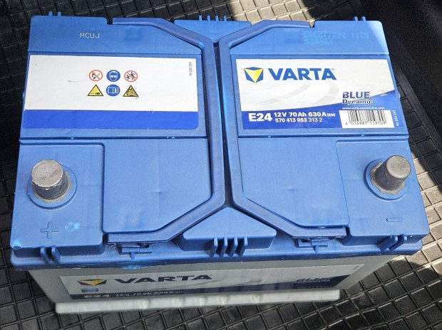 Varta 12V 70 Ah 630A lemerült akkumulátor eladó