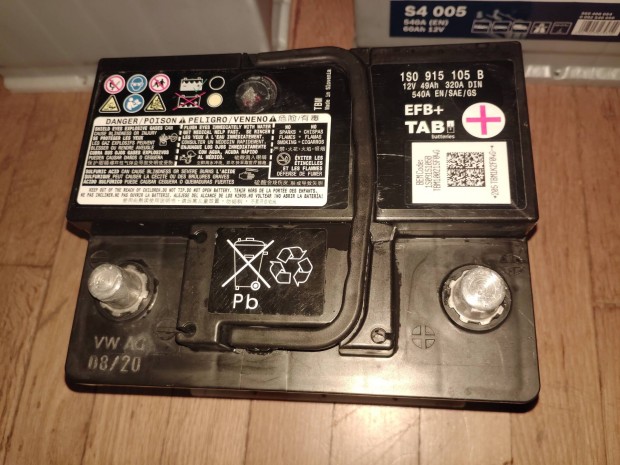 Varta Clarios 49Ah akkumultor 