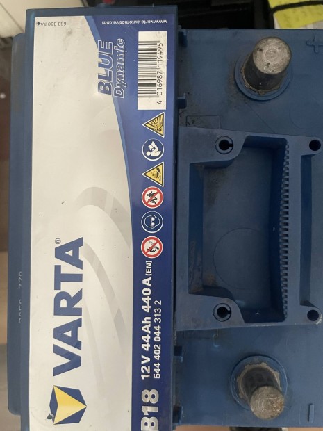 Varta, New power 44 ah akkuk