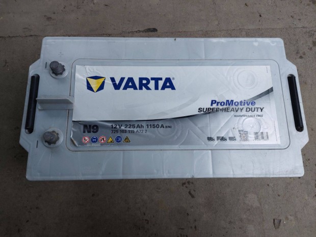 Varta akkumultor 225Ah 12V