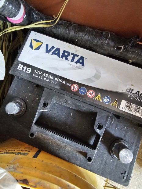 Varta akkumulátor 45Ah 12V Back Dynamic B19, új