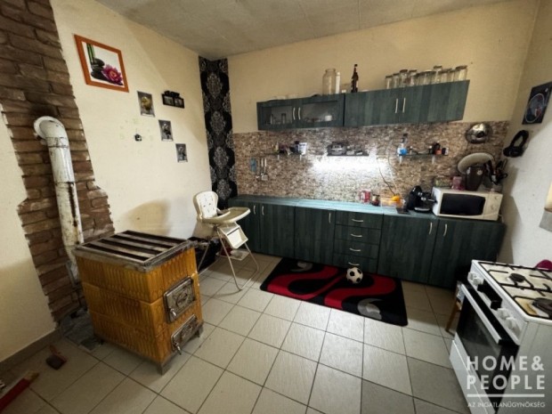 V�s�rhely Batida Csal�di h�z elad�! - H�dmez�v�s�rhely