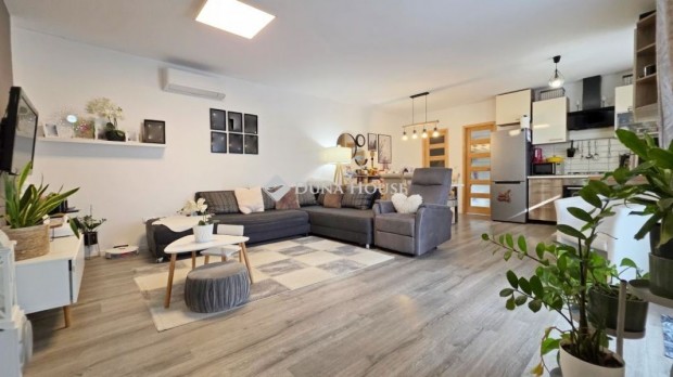 Vasszilv�gyi elad� 130 nm-es h�z