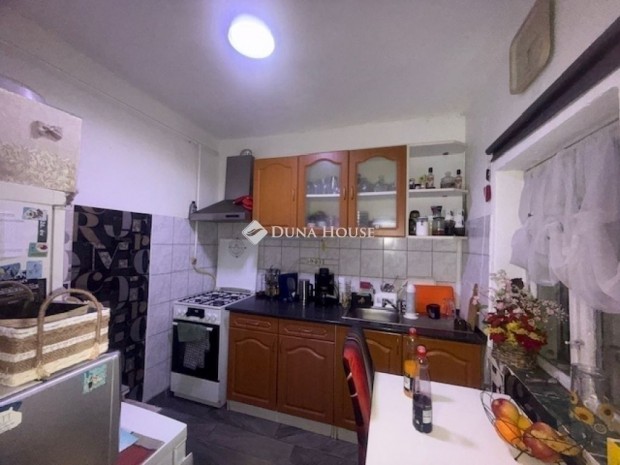 Vecs�si 95 nm-es h�z elad�