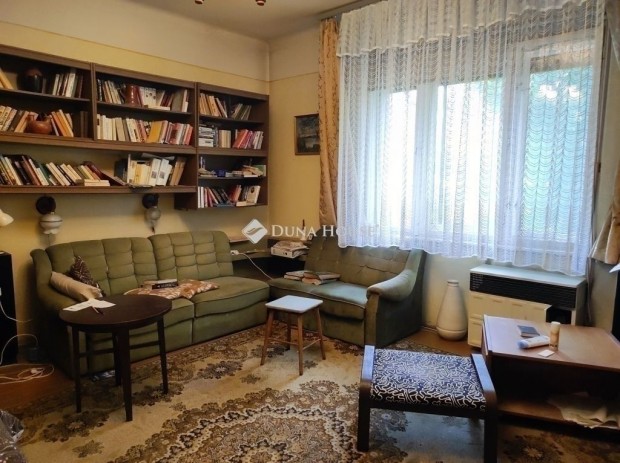 Vecs�si elad� 85 nm-es h�z