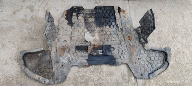 Vectra C Motor védő burkolat