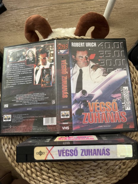 Vgs zuhans vhs m