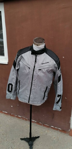 Vékony motoros dzseki m