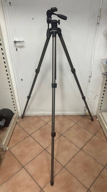 Velbon Sherpa 400 f�nyk�pez�, kamera �llv�ny