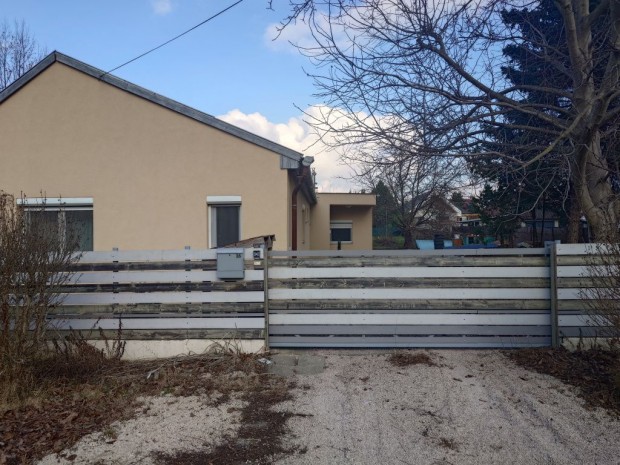Velence, Rákóczi utca, 124 m2-es, családi ház, 4+1 félszobás