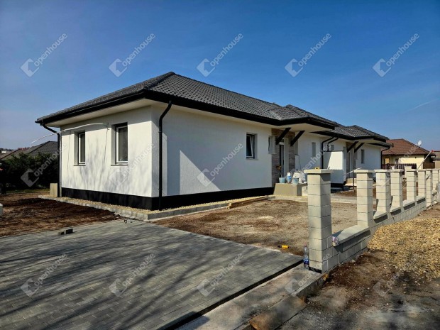 Velence, ahol a t�parti �let �s a k�nyelem tal�lkozik