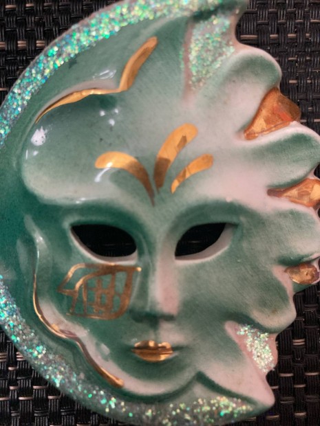 Velencei karnevl kzzel festett gynyr maszk dekorci!