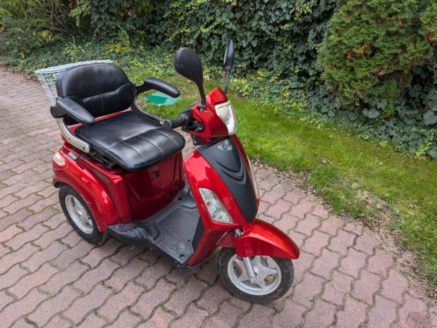 Velox Elektromos hromkerek moped