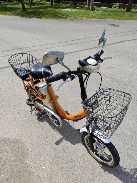 Velox elektromos kerékpár bicikli