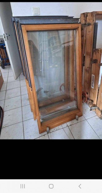 Velux tetőtéri ablak