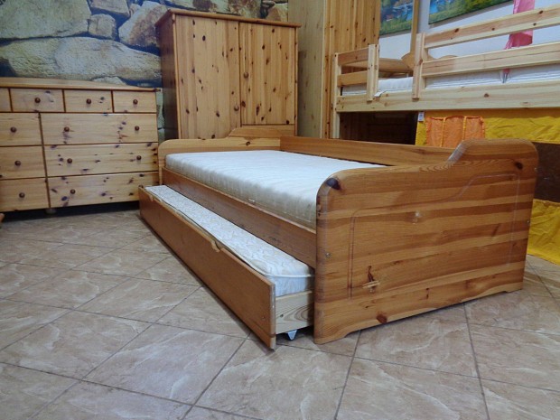 Vendégágyas fenyő ágy 90x200