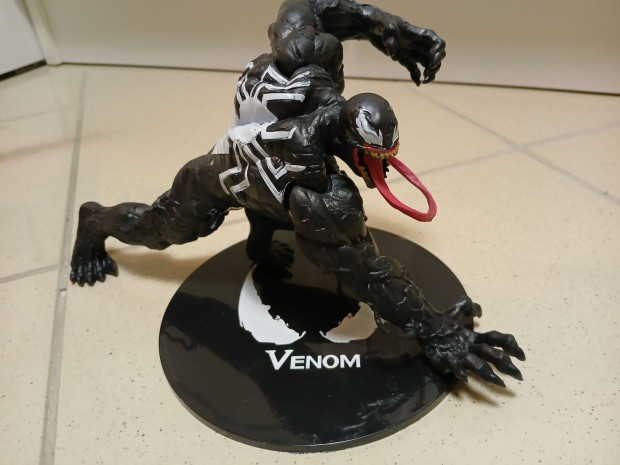 Venom nagymret ignyes figura elad