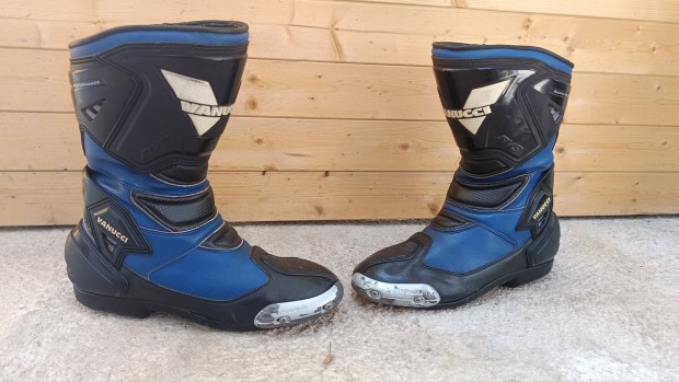 Venucci motoros csizma 44 es 