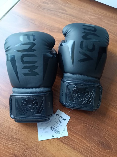 Venum Elite 16oz boxkeszty j 