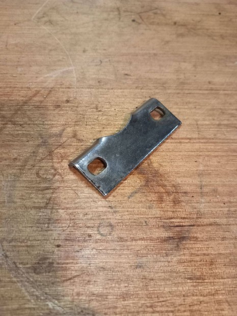 Verhovina kr�mozott tank lefogat� lemez