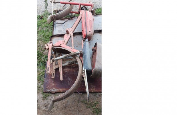 Verhovina vz, alkatrszek eladk