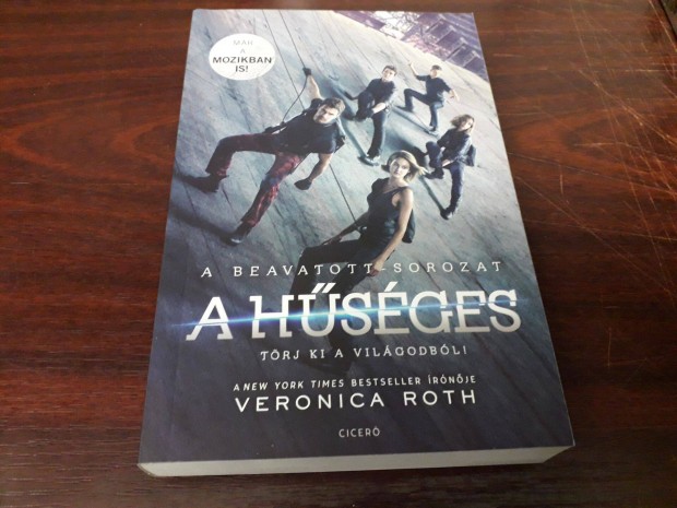 Veronica Roth - A hsges