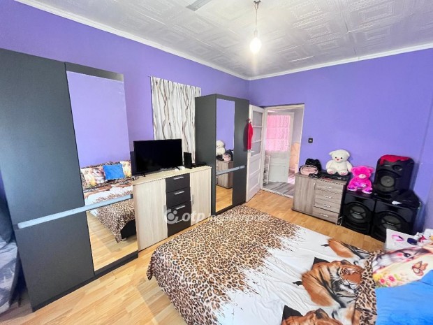 Verpel�ti 50 nm-es h�z elad�