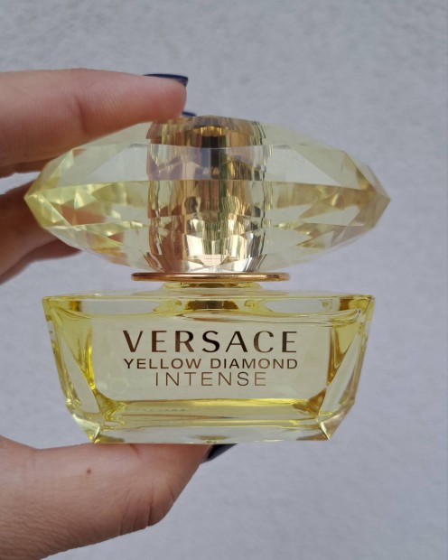 Versace ni parfm