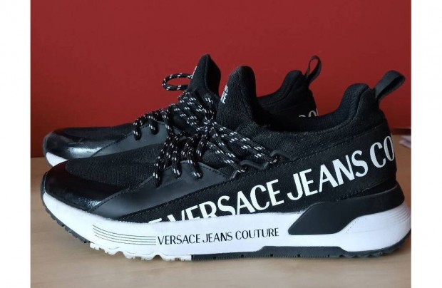 Versace sneakers elad