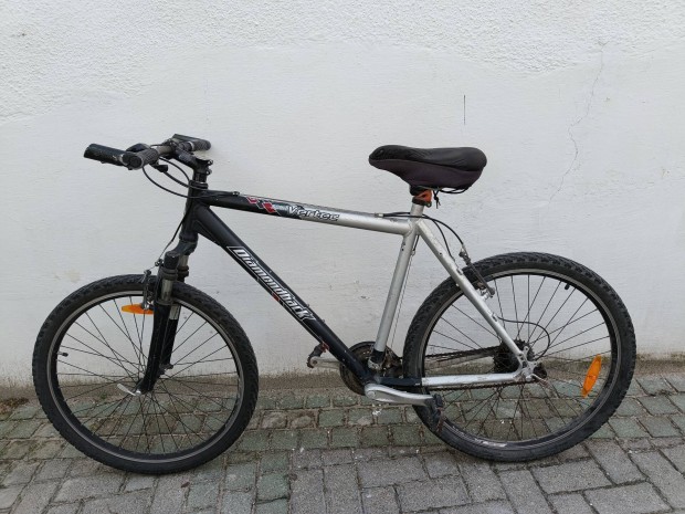 Vertec Diamondback mountain bike kerkpr 26"