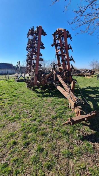 Vertikum forg�kap�s mag�gyk�sz�t� elad� 