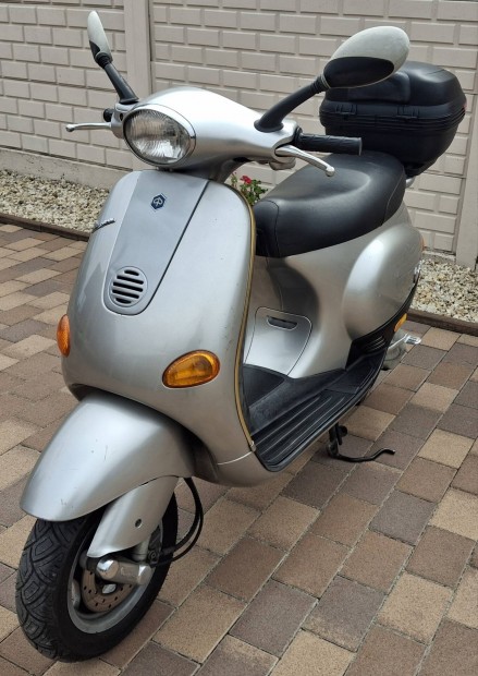 Vespa ET2 Újszerű 50 Gyári 9749km