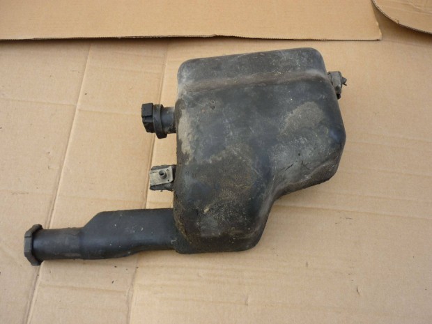 Vespa ET ET2 kt tem olajtartly olaj tartly mszerrel egytt