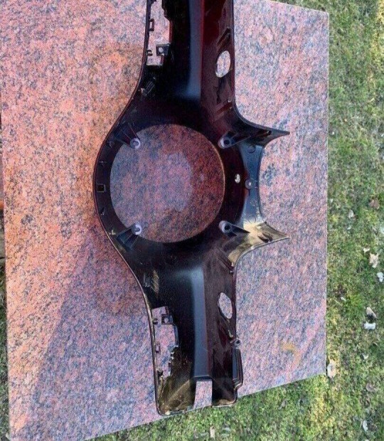 Vespa GTS 125 300 fejidom lámpaidom újszerű