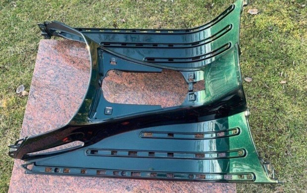Vespa GTS 125 300 taposó idom enyhén sérült