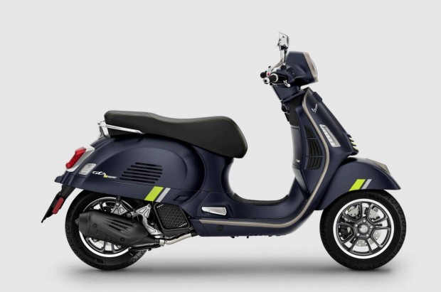 Vespa GTS 125 Super Tech 2024-es modell Rendelh...