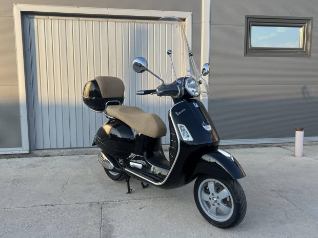 Vespa GTS 300 Gyri Doboz. Szlvd